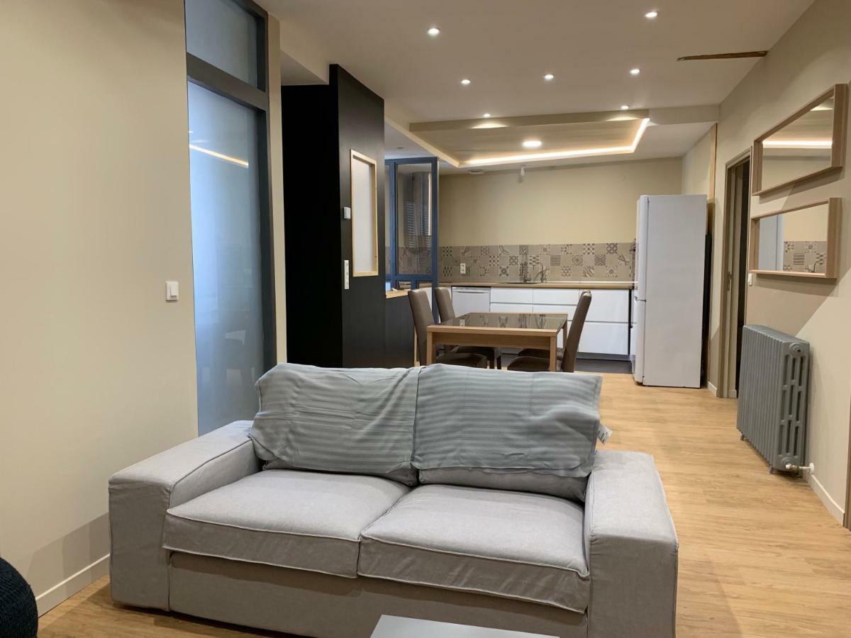 Appartement Avec 3 Chambres Au Centre De Pau Exterior foto